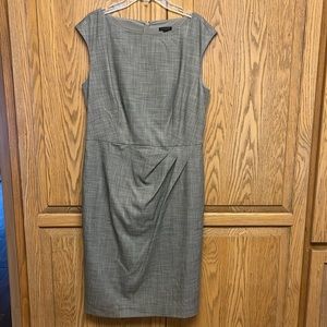 Ann Taylor Gray Business Cap Sleeve Dress